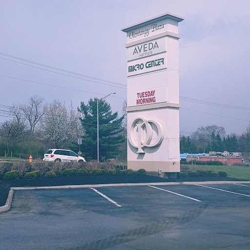 Beauty School «Aveda Institute Columbus - Gateway Campus», reviews and photos, 1581 N High St, Columbus, OH 43201, USA