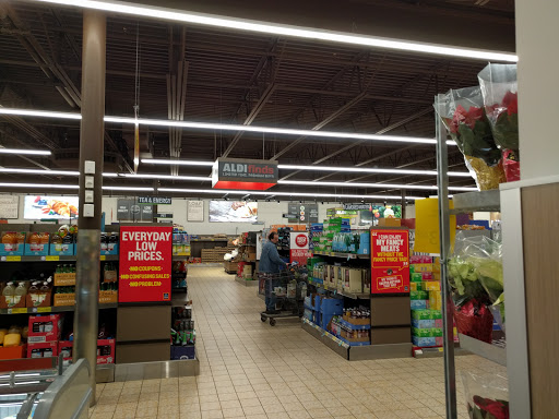 Supermarket «ALDI», reviews and photos, 6310 Penn Ave S, Richfield, MN 55423, USA