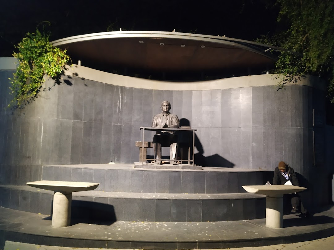 Table, pen and book from Dr. Vikram Sarabhai’s statue stolen