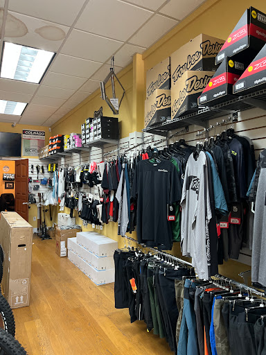 Bicycle Store «California Bicycle Inc», reviews and photos, 7462 La Jolla Blvd, La Jolla, CA 92037, USA