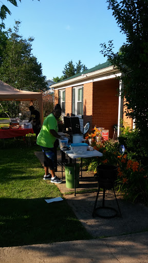 Dollar Store «Dollar Tree», reviews and photos, 2219 Cloverdale Ave, Winston-Salem, NC 27103, USA