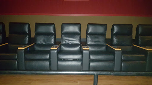 Movie Theater «Regal Cinemas Shiloh Crossing 18», reviews and photos, 10400 E. US 36, Avon, IN 46168, USA