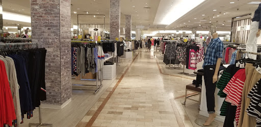 Department Store «Lord & Taylor», reviews and photos, 158 Walt Whitman Rd, Huntington Station, NY 11746, USA