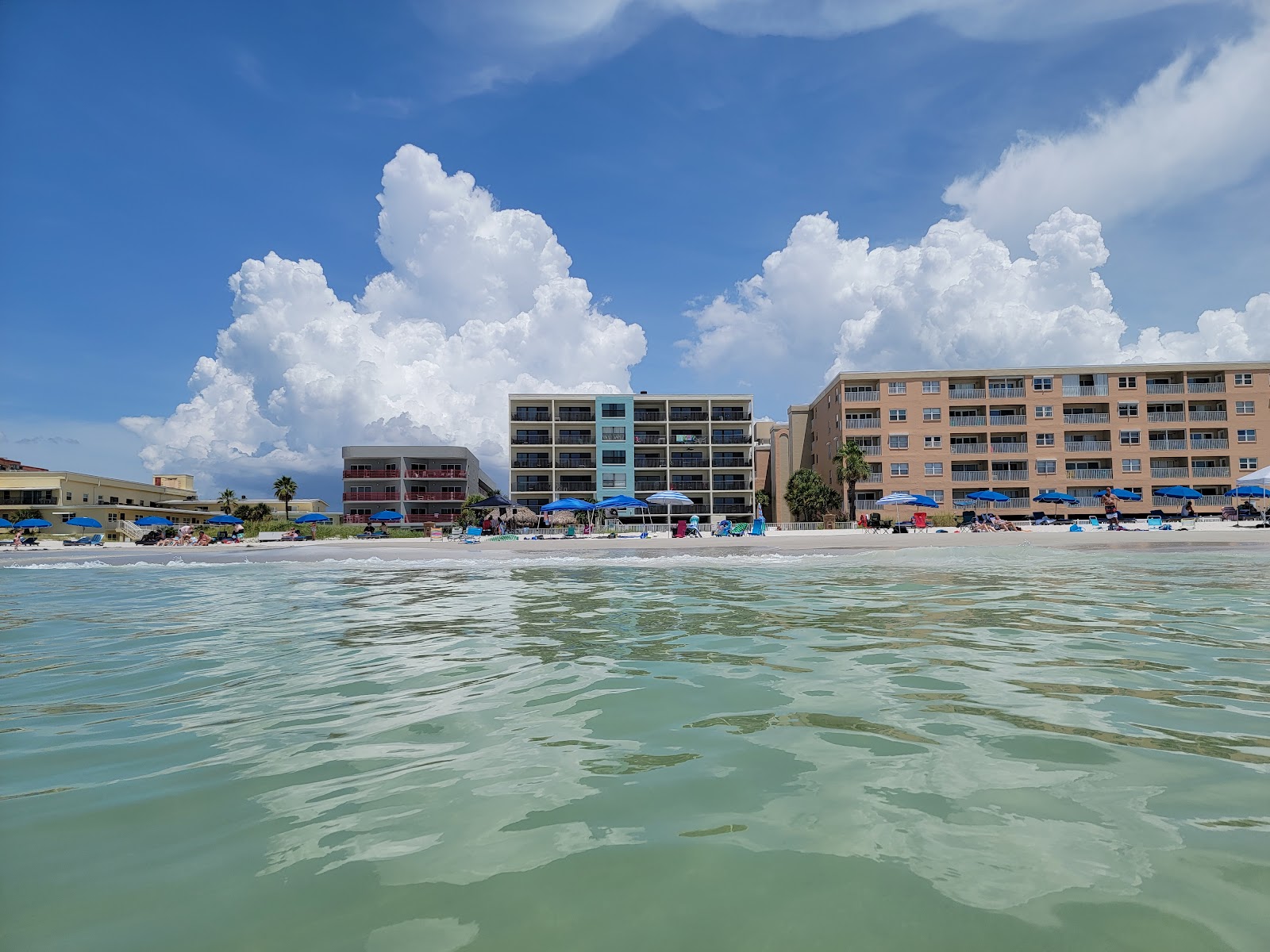 Foto av Madeira Beach med hög nivå av renlighet