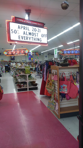 Thrift Store «Red Racks Thrift Store», reviews and photos, 1711 N Glenstone Ave, Springfield, MO 65803, USA
