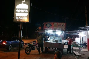 Toto's burger image