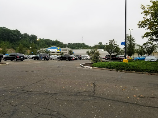 Discount Store «Walmart», reviews and photos, 465 Bridgeport Ave, Shelton, CT 06484, USA