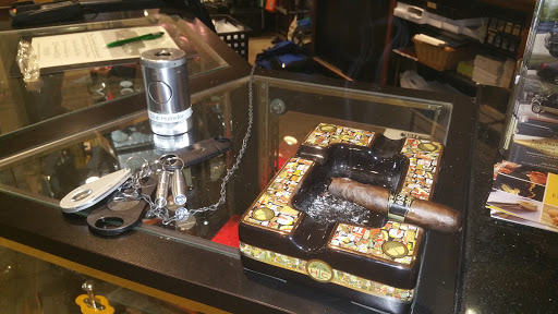 Tobacco Shop «Club Humidor-Huebner», reviews and photos, 12003 Huebner Rd, San Antonio, TX 78230, USA