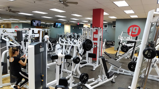 Gym «Fitness 19», reviews and photos, 100 Broadway, Elmwood Park, NJ 07407, USA