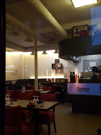 Atmosphère du Restaurant coréen Hangang 한강 à Paris - n°6