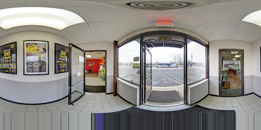 Auto Repair Shop «Meineke Car Care Center», reviews and photos, 1395 S 10th St, Noblesville, IN 46060, USA