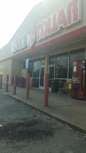 Dollar Store «FAMILY DOLLAR», reviews and photos, 2104 US-62, Pocahontas, AR 72455, USA