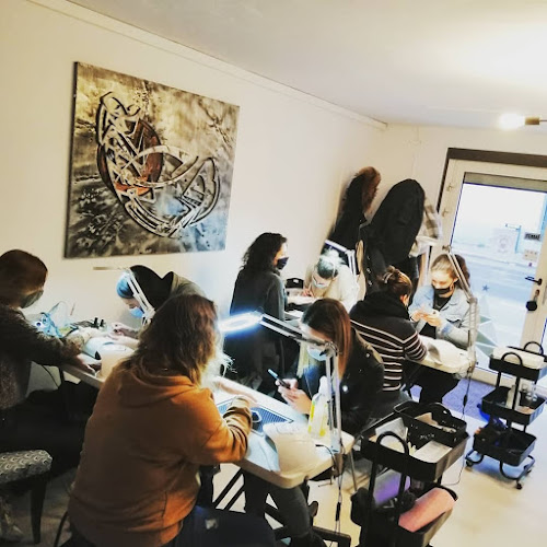 formation esthétique - beauté obsessio'nail-Academy à Nantes