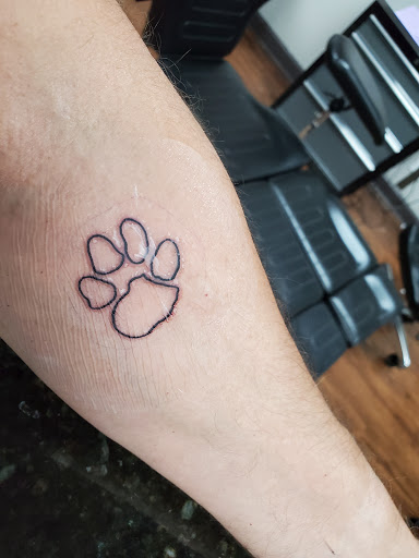 Tattoo Shop «Color Theory Tattoo», reviews and photos, 1047 E St Charles Rd, Lombard, IL 60148, USA