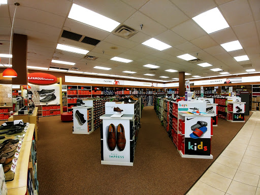 Outlet Mall «Tanger Outlet Hilton Head», reviews and photos, 1414 Fording Island Rd, Bluffton, SC 29910, USA