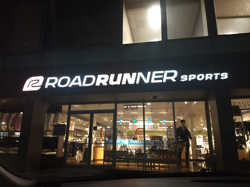 Running Store «Road Runner Sports», reviews and photos, 29 NW 23rd Pl, Portland, OR 97210, USA