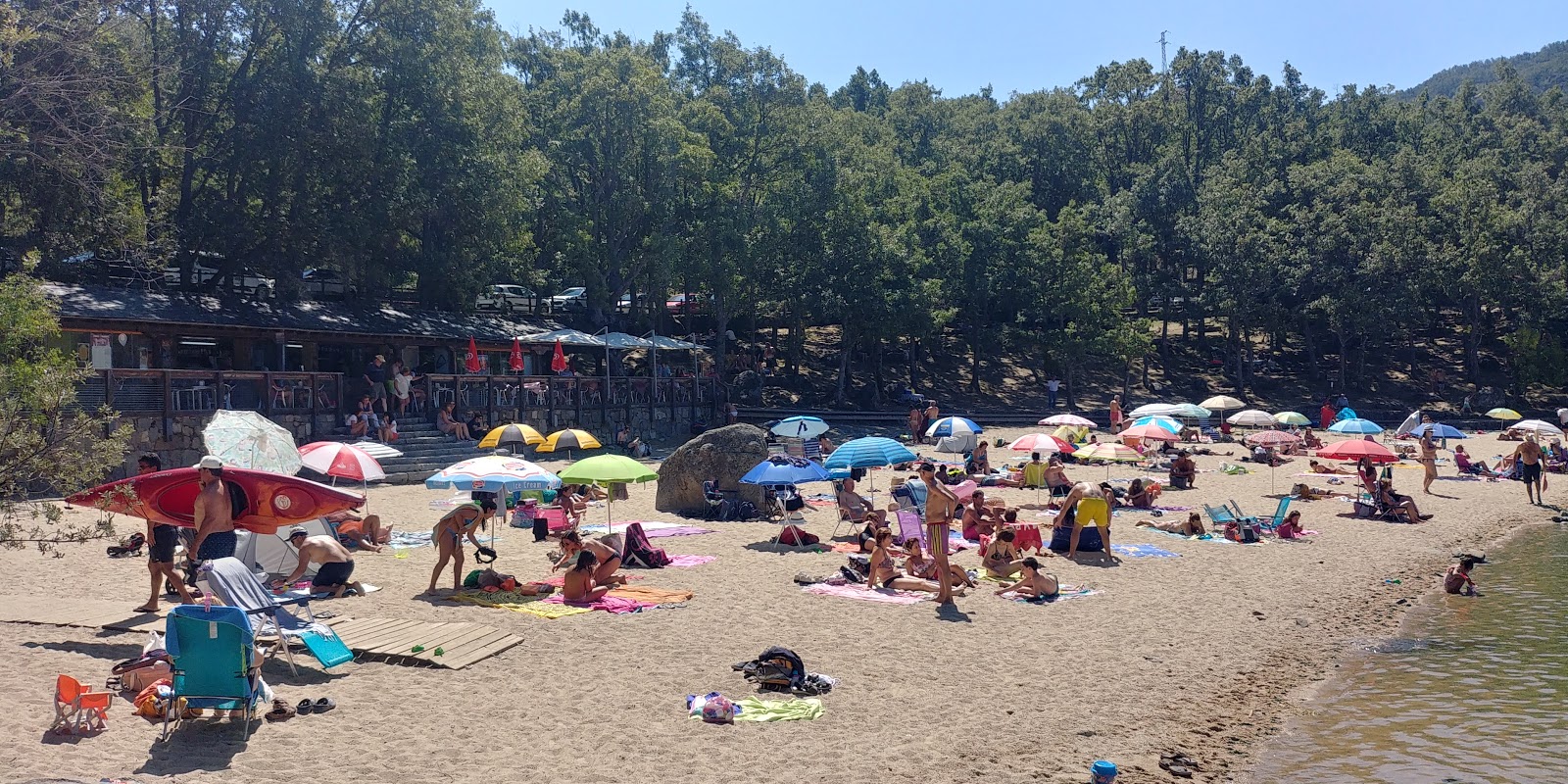 Praia Viquela Lago de Sanabria photo #7