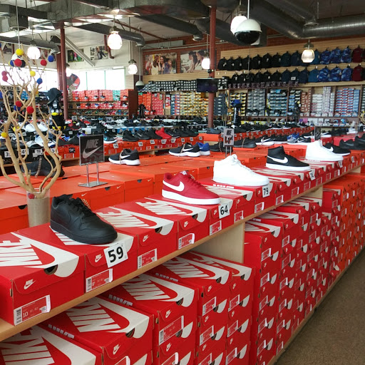 Shoe Store «Shoe City - Anaheim», reviews and photos, 101 E Ball Rd, Anaheim, CA 92805, USA