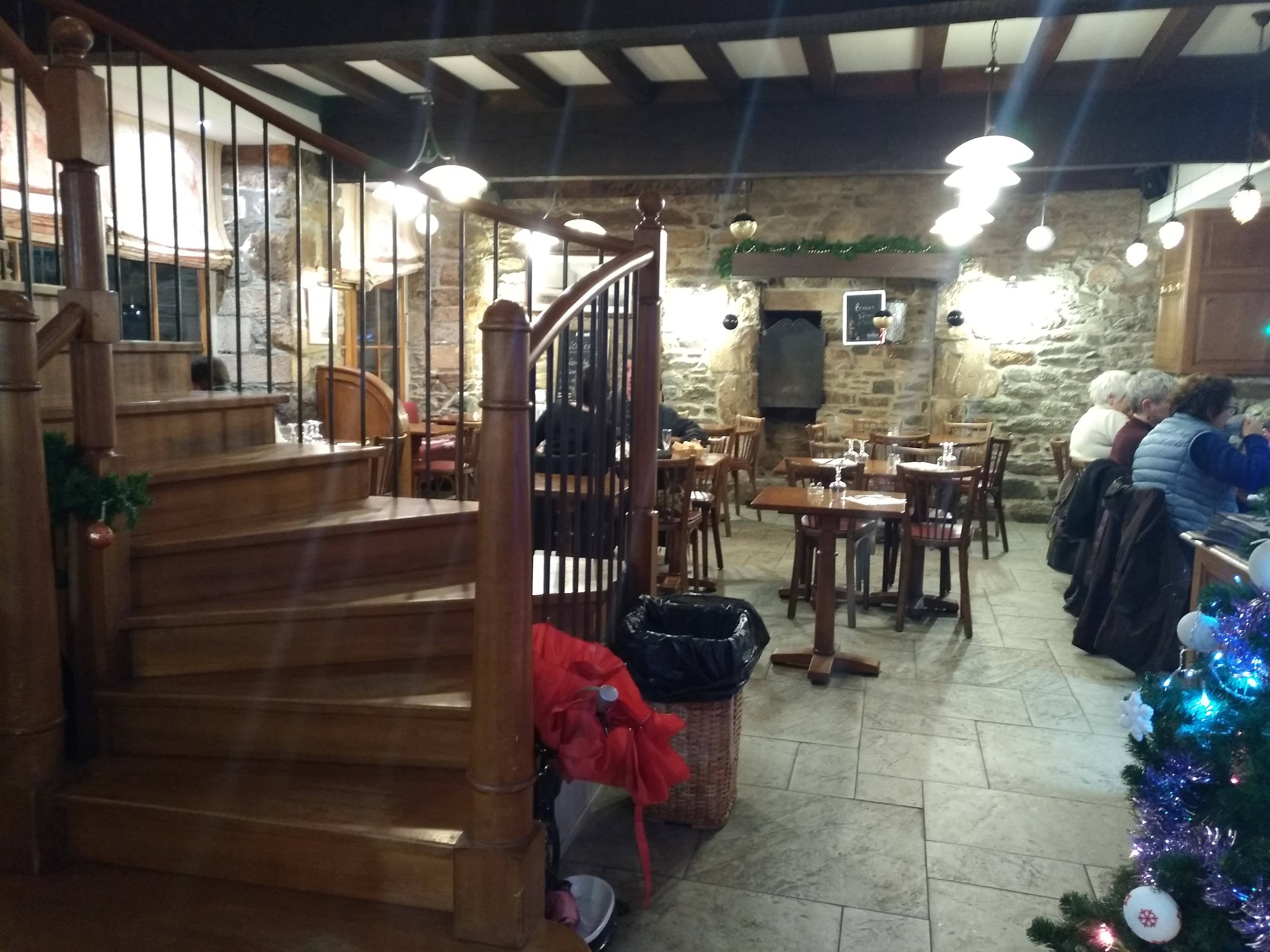 Photo n° 1 de l'avis de SY.Y fait le 01/11/2017 à 22:24