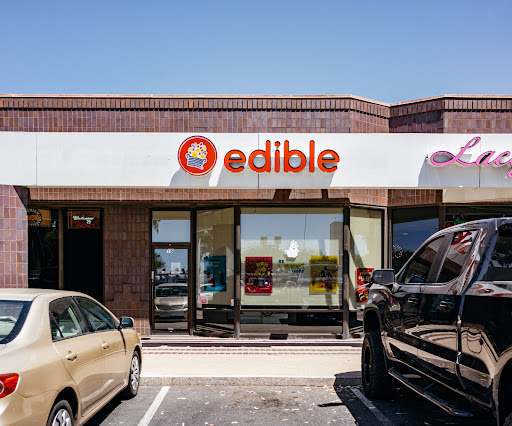 Edible Arrangements, 930 W Broadway Rd #16, Tempe, AZ 85282, USA, 