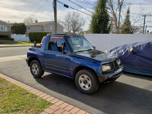 Auto Body Shop «Maaco Collision Repair & Auto Painting», reviews and photos, 500 Hicksville Rd, Massapequa, NY 11758, USA