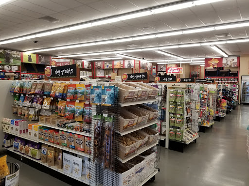 Pet Supply Store «Pet Food Express», reviews and photos, 372 Woodside Rd, Redwood City, CA 94061, USA