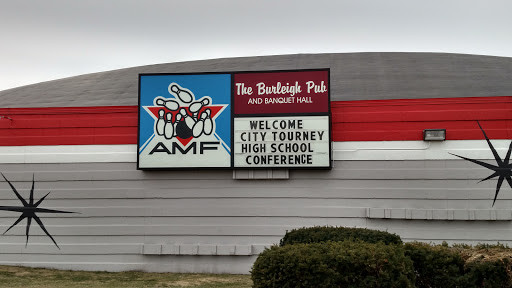 Bowling Alley «AMF Bowlero Lanes», reviews and photos, 11737 W Burleigh St, Wauwatosa, WI 53222, USA