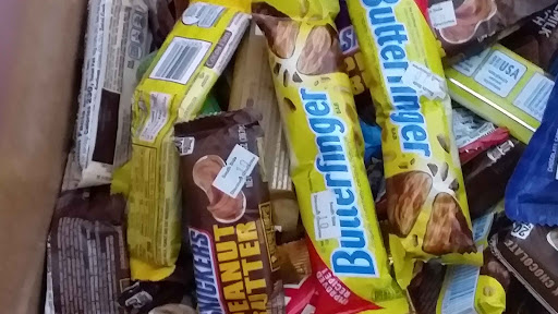 Surplus Store «Southside Salvage Groceries LLC», reviews and photos, 15740 Newcomb Rd, Middlefield, OH 44062, USA