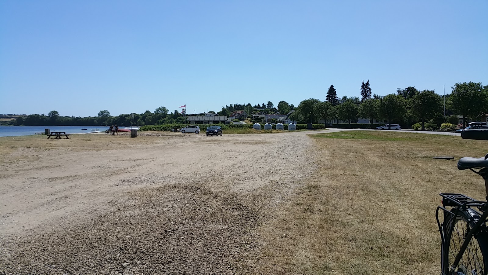 Photo of Vemmingbund Beach with dirty level of cleanliness