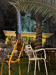 Photo n°23 de La Salle - restaurant & brocante à Hyères ()