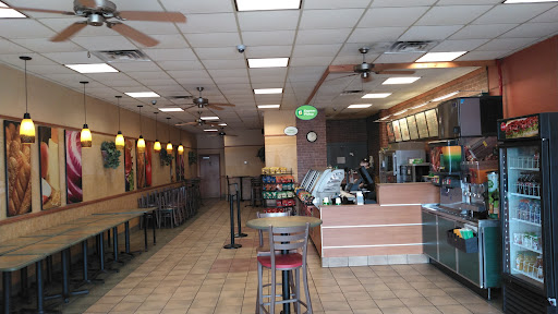 Restaurant «SUBWAY®Restaurants», reviews and photos, 1530 S Ohio Ave, Live Oak, FL 32060, USA