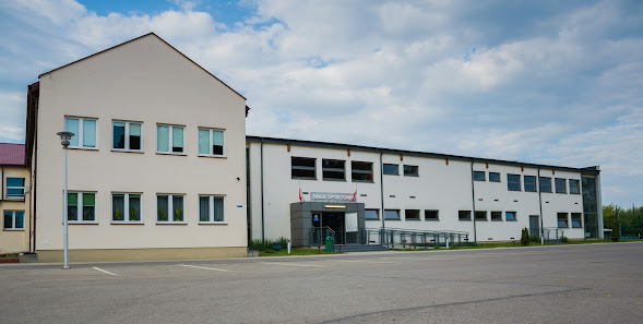 Szkoła Podstawowa w Czerwińsku nad Wisłą Warszawska 1, 09-150 Czerwińsk nad Wisłą, Polska