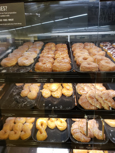 Grocery Store «Giant Food Stores», reviews and photos, 993 Wayne Ave, Chambersburg, PA 17201, USA