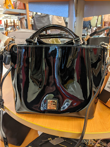 Department Store «T.J. Maxx», reviews and photos, 4121 Towne Center Dr, Louisville, KY 40241, USA