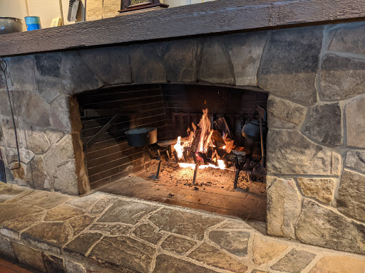 American Restaurant «Cracker Barrel Old Country Store», reviews and photos, 103 Paradise St, Manchester, TN 37355, USA