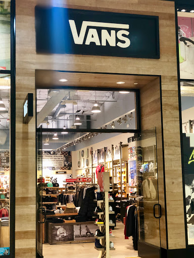 Shoe Store «Vans», reviews and photos, 625 Black Lake Blvd SW K2, Olympia, WA 98502, USA