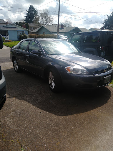 Used Car Dealer «Pacific Cars & Trucks», reviews and photos, 1735 State Hwy 99 N, Eugene, OR 97402, USA