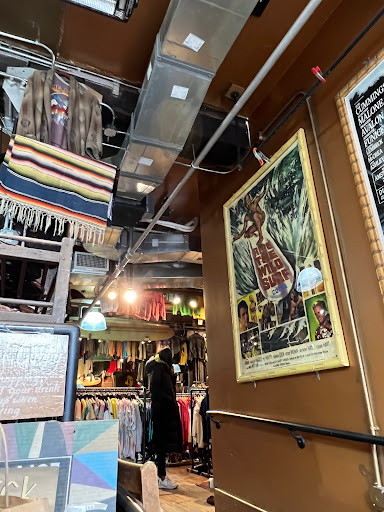 Vintage Clothing Store «10 ft Single by Stella Dallas», reviews and photos, 285 N 6th St, Brooklyn, NY 11211, USA