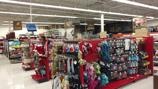 Pet Supply Store «Petco Animal Supplies», reviews and photos, 1250 N Germantown Pkwy #112, Cordova, TN 38016, USA