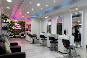 Al Riqqa Ladies Beauty Centre image