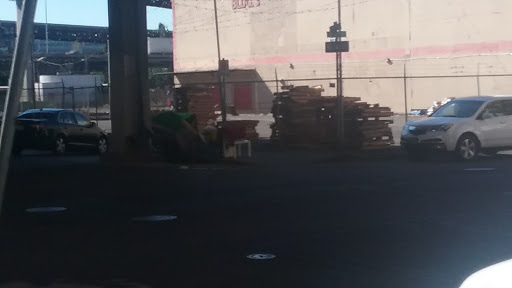 Self-Storage Facility «Portland Storage Company», reviews and photos, 215 SE Morrison St, Portland, OR 97214, USA