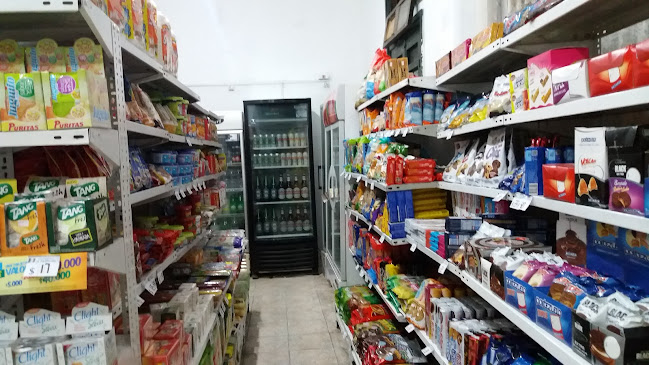 Opiniones de MiniMarket Il Padrino en Montevideo - Supermercado