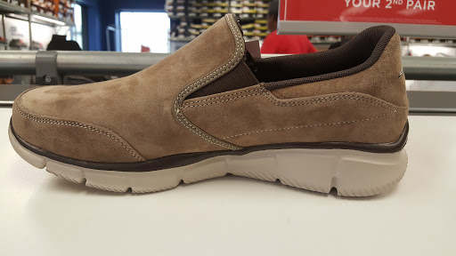 Shoe Store «SKECHERS Factory Outlet», reviews and photos, 1201 Airport Fwy #185, Euless, TX 76040, USA