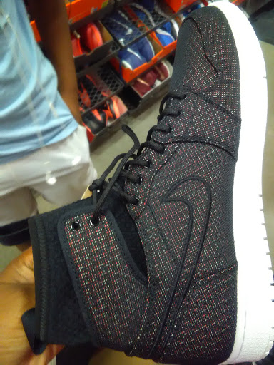 Sporting Goods Store «Nike Factory Store», reviews and photos, 1000 Tanger Dr #223, Locust Grove, GA 30248, USA