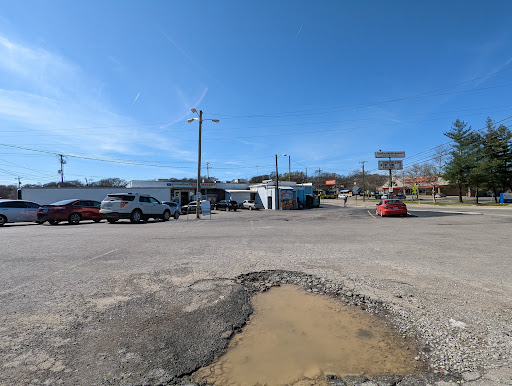 Grocery Store «Osborne Bi-Rite», reviews and photos, 3302 Nolensville Pike, Nashville, TN 37211, USA