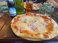 Plats et boissons du Ôlive Pizzeria à Aix-les-Bains - n°2