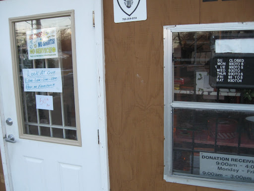 Thrift Store «Topeka Rescue Mission Thrift Store», reviews and photos, 1312 N Kansas Ave, Topeka, KS 66608, USA