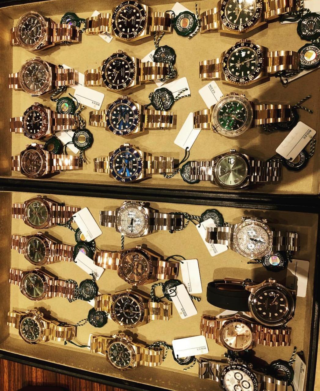 Luxury watches buyers