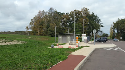 Aire de la Grosse Tour - A6 - APRR à Saint-Cyr-les-Colons