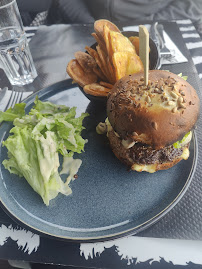Hamburger du Restaurant français Les 2 Zèbres à Le Neubourg - n°10